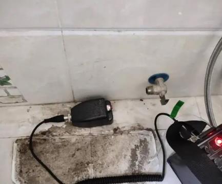 东营市屋顶漏水维修公司分享下卫生间漏水的危害及解决方法